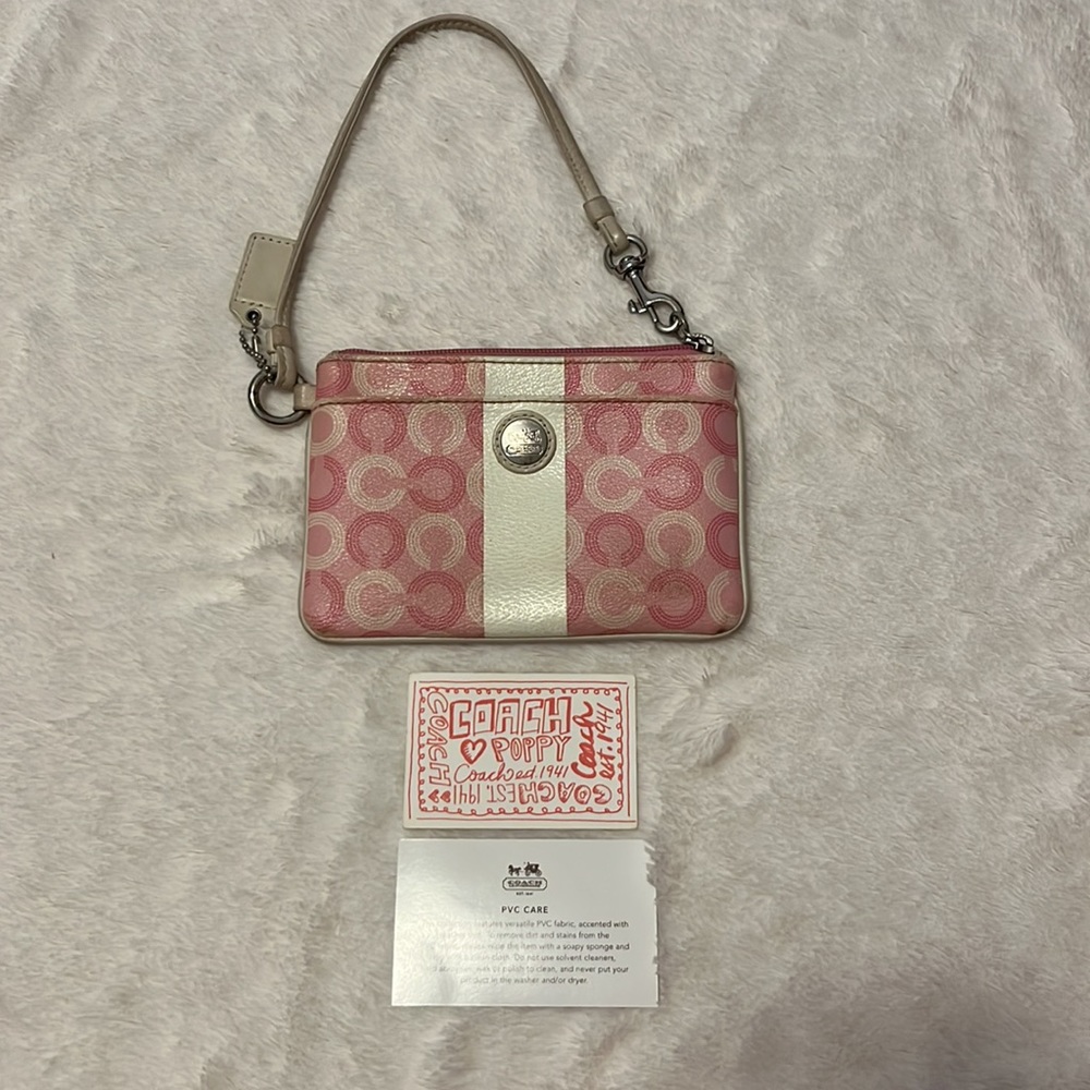 Coach Poppy Wristlet